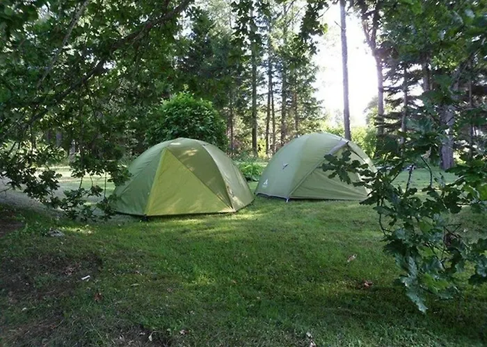 Kivijueri Kuelalistemaja Kardla